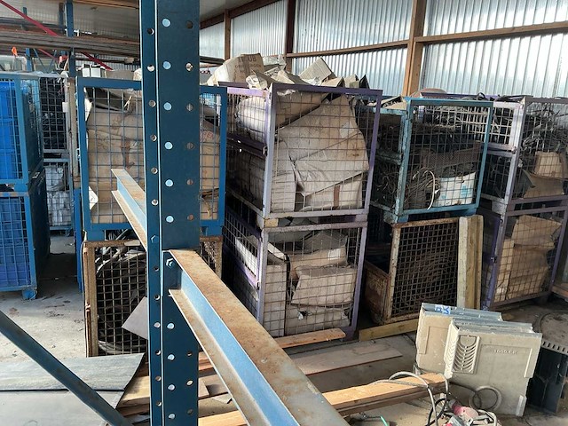 Gitterboxen met inhoud (40x) - afbeelding 22 van  22