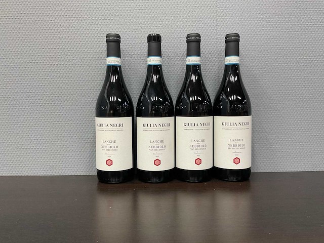 Giulia negri lange nebbiolo 2022 (4x) - afbeelding 1 van  4