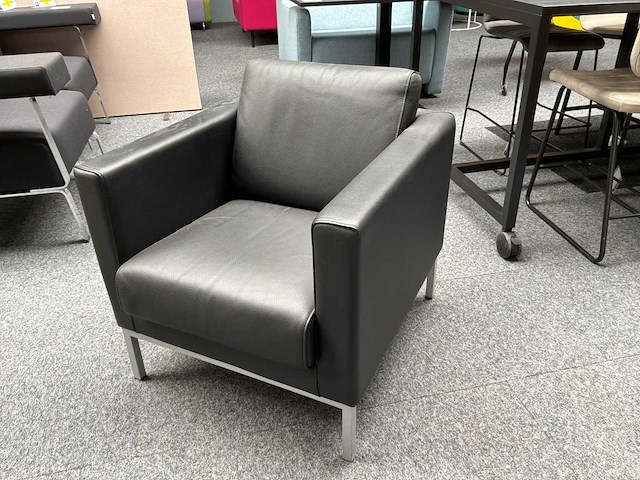 Giulio - marelli cubic - arm chair (12x) - afbeelding 1 van  4