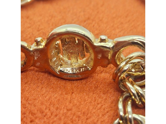 Givenchy gold filled link chain armband - monogram crystal - afbeelding 6 van  6
