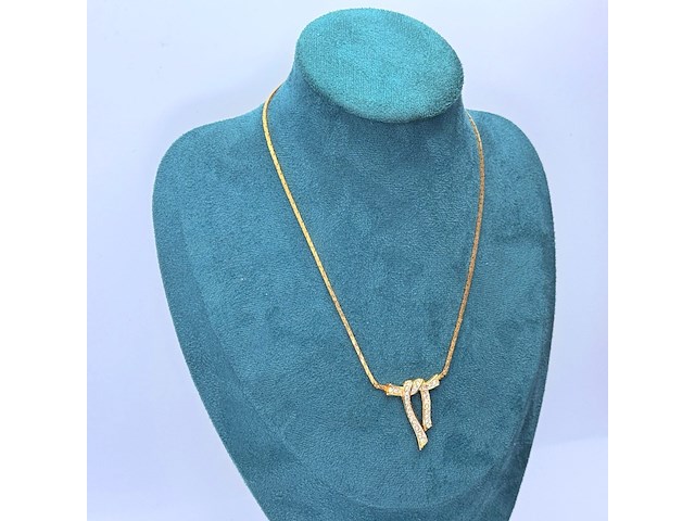 Givenchy goldplated 'bow' collier met steentjes - afbeelding 1 van  6