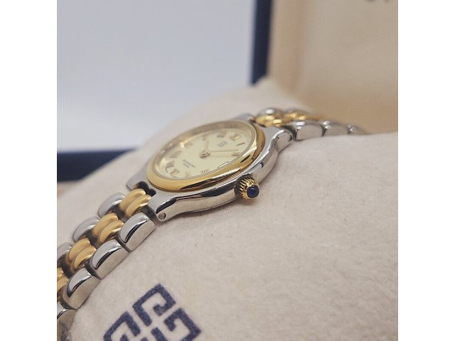 Givenchy skelt two tone dameshorloge - inclusief doos - afbeelding 5 van  8