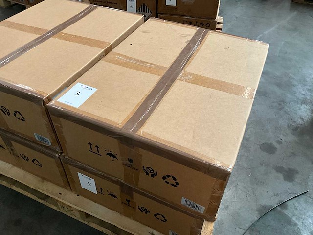 Givenergy giv-3hy-20.0-hv 3-fase 20kw pv hybride omvormer - afbeelding 2 van  3