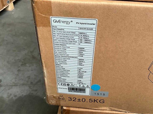 Givenergy giv-hy-3.6-g3 1-fase 3.6kw pv hybride omvormer - afbeelding 3 van  3