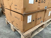 Givenergy giv-hy-5.0-g3 1-fase 5kw pv hybride omvormer - afbeelding 2 van  3