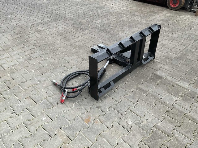 Giyi - tp25 skid steer tree puller - schranklader - afbeelding 8 van  11