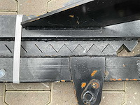 Giyi - tp25 skid steer tree puller - schranklader - afbeelding 1 van  4