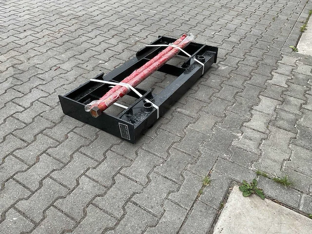 Giyi bf47 skid steer bale fork - afbeelding 10 van  11