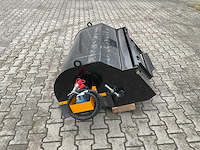 Giyi bs43 skid steer boxbroom sweeper - afbeelding 12 van  12