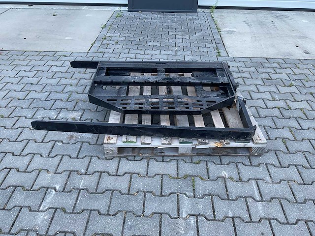 Giyi dhc skid steer fork - afbeelding 1 van  10