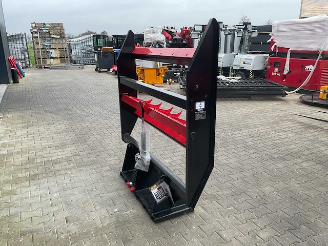 Giyi fr70 skid steer flat ripper schranklader - afbeelding 6 van  6