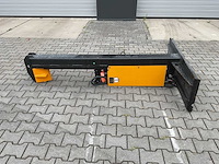 Giyi horizontale houtkloofmachine voorladers en accessoires - afbeelding 1 van  12