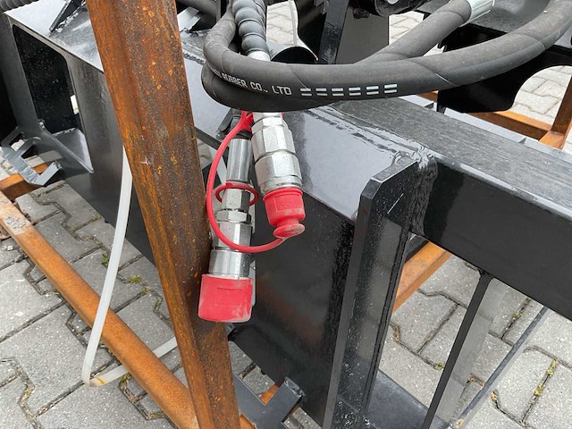 Giyi hwg72 skid steer hollow wood grabber - afbeelding 2 van  11