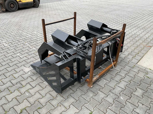 Giyi hwg72 skid steer hollow wood grabber - afbeelding 8 van  11