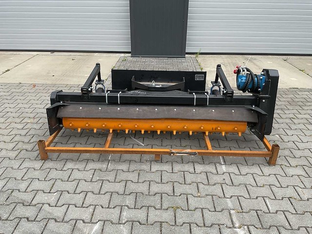 Giyi lpr71 skid steer power rake voorladers en accessoires - afbeelding 1 van  15
