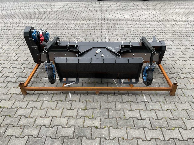 Giyi lpr71 skid steer power rake voorladers en accessoires - afbeelding 15 van  15