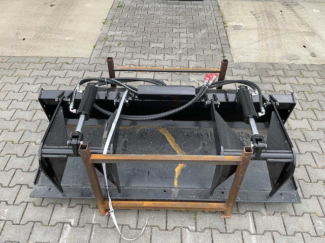 Giyi pg72 skid steer plate grabber - afbeelding 4 van  12