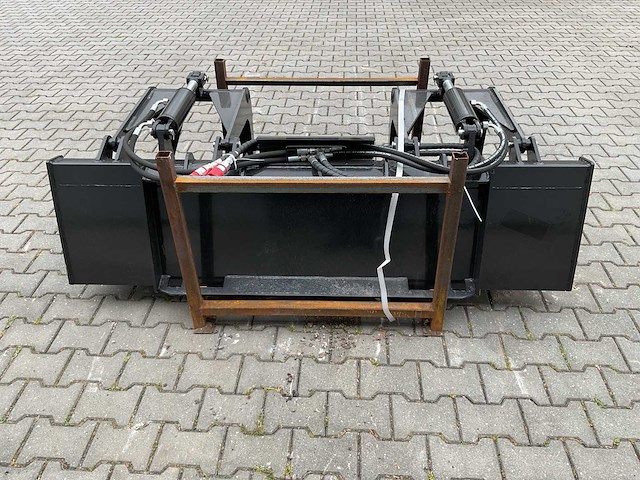 Giyi pg72 skid steer plate grabber - afbeelding 9 van  12