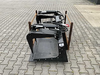 Giyi pg72 skid steer plate grabber - afbeelding 11 van  12