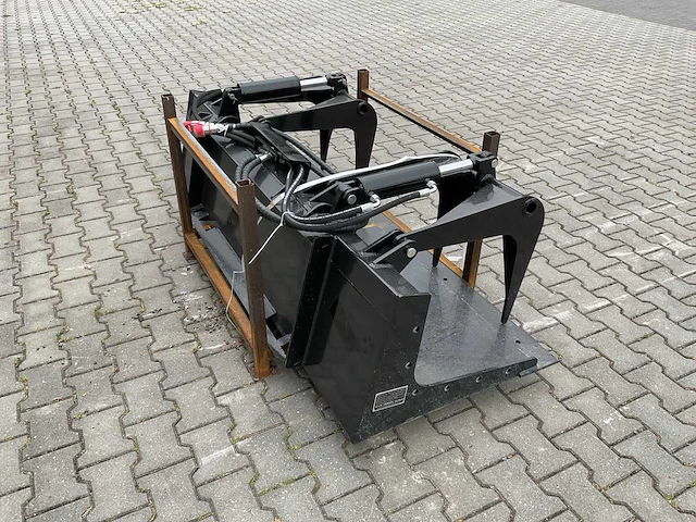 Giyi pg72 skid steer plate grabber - afbeelding 8 van  12