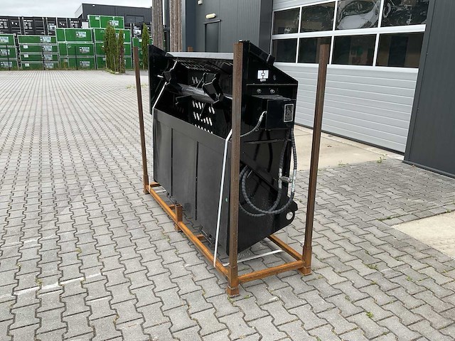 Giyi rr78 skid steer rock rake - afbeelding 13 van  14