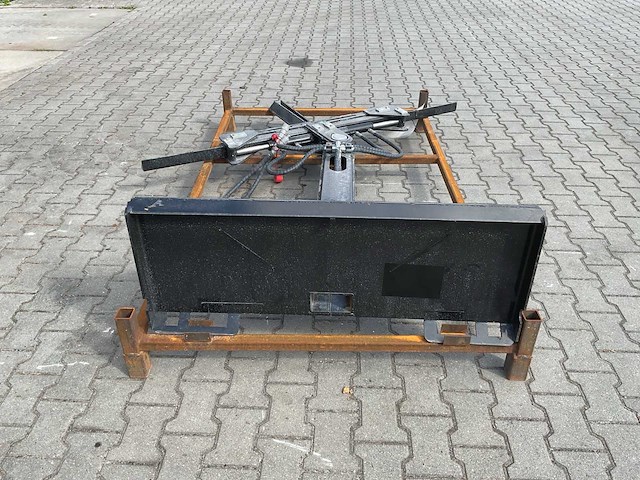 Giyi stl75 skid steer tire lifter - afbeelding 8 van  14