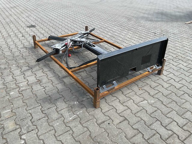 Giyi stl75 skid steer tire lifter - afbeelding 9 van  14