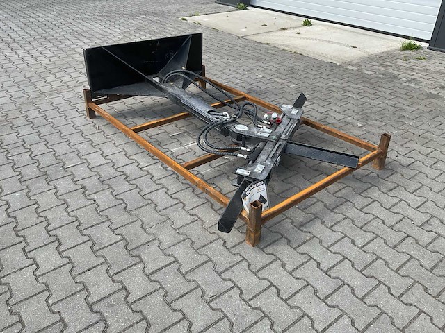 Giyi stl75 skid steer tire lifter - afbeelding 13 van  14