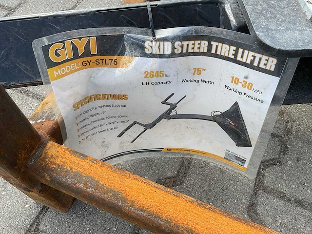 Giyi stl75 skid steer tire lifter - afbeelding 14 van  14