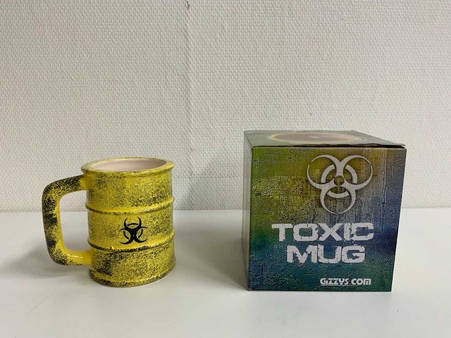 Gizzys toxic mug mokken (18x) - afbeelding 2 van  5