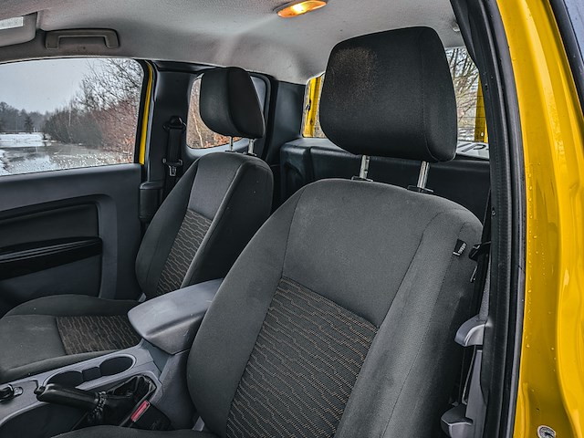 Gladheidsbestrijding pick-up truck ford, ranger 2.2 tdci xl super cab, bouwjaar 2015 - afbeelding 24 van  29