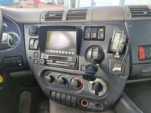 Gladheidsbestrijding vrachtwagen, daf, fas cf85 met haakarm hiab, 2007 - afbeelding 10 van  40