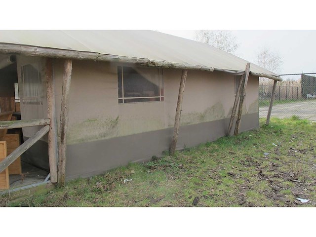 Glamping / safari tent - afbeelding 12 van  32