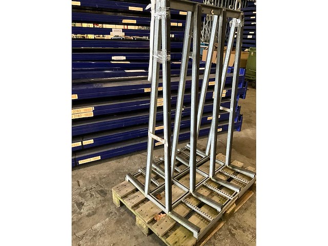 Glas hijsbok 90x80x150cm - afbeelding 2 van  2