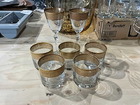 Glas met "gouden" rand (7x) - afbeelding 1 van  1