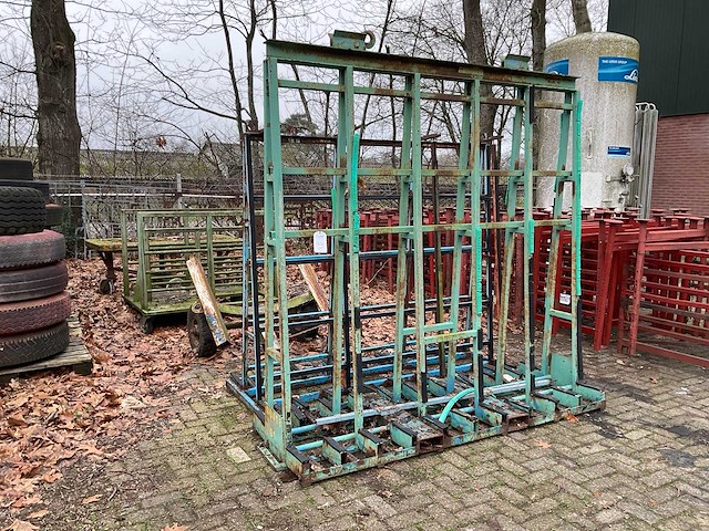 Glasbokken en divers intern transport - afbeelding 1 van  5