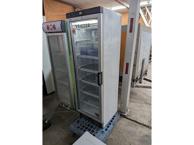 Glasdeurvrieskast esta, uffs370g-left hinged - afbeelding 2 van  6