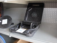 Glasdrager wpg in koffer. - afbeelding 1 van  2