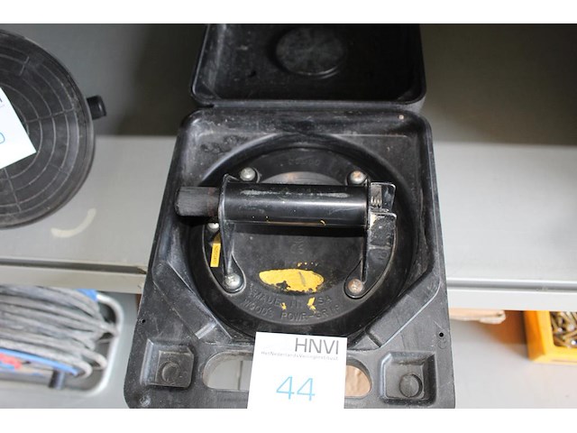 Glasdrager wpg in koffer. - afbeelding 2 van  2