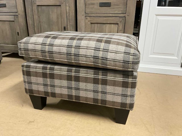 Glasgow poef - afbeelding 5 van  9