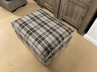 Glasgow poef - afbeelding 9 van  9