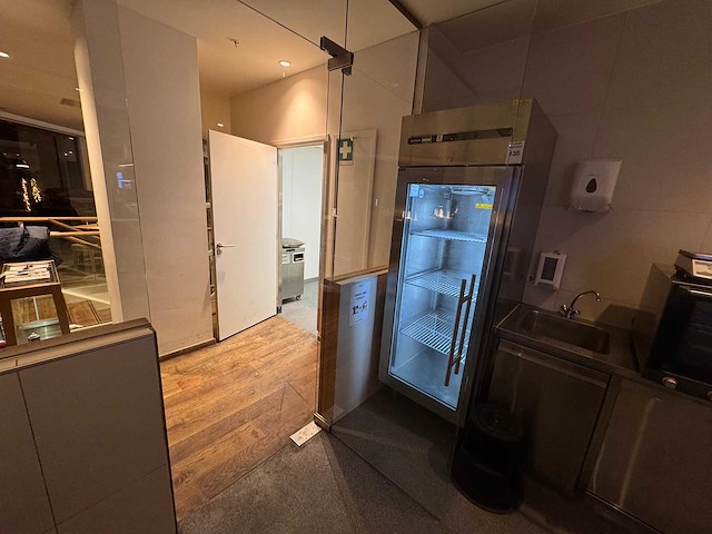 Glasplaten met deur - afbeelding 7 van  7