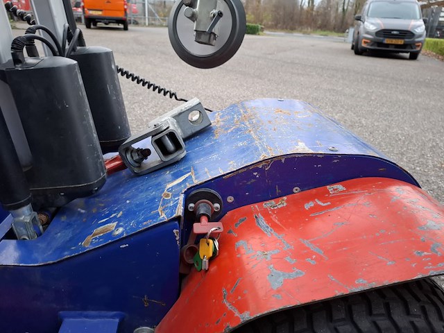 Glasrobot ks robot, robot 400 offroad, bouwjaar 2012 - afbeelding 24 van  31