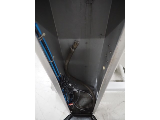 Glass - afbeelding 7 van  17