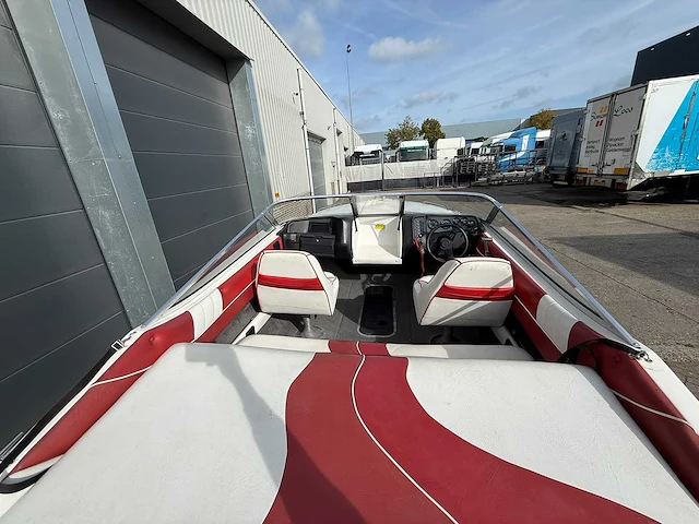 Glasstream 180e speedboot 130pk yamaha + trailer - afbeelding 2 van  37
