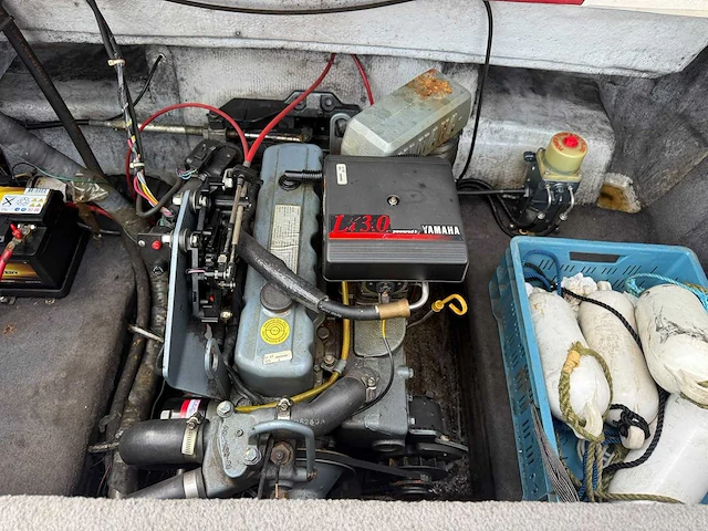 Glasstream 180e speedboot 130pk yamaha + trailer - afbeelding 19 van  37