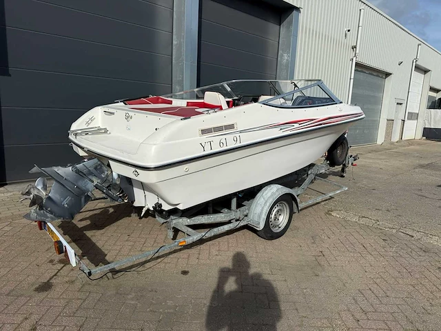 Glasstream 180e speedboot 130pk yamaha + trailer - afbeelding 12 van  37