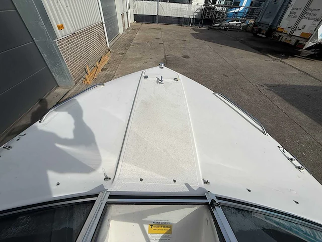 Glasstream 180e speedboot 130pk yamaha + trailer - afbeelding 16 van  37