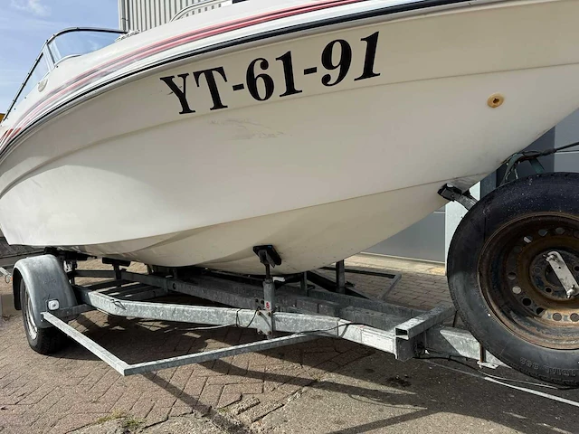 Glasstream 180e speedboot 130pk yamaha + trailer - afbeelding 28 van  37