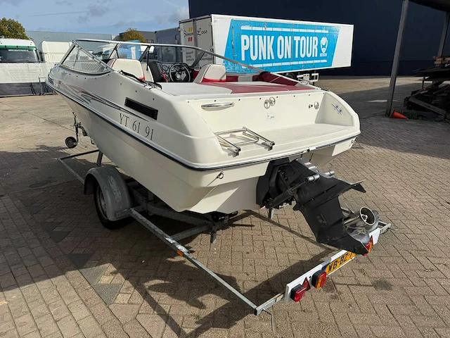 Glasstream 180e speedboot 130pk yamaha + trailer - afbeelding 34 van  37